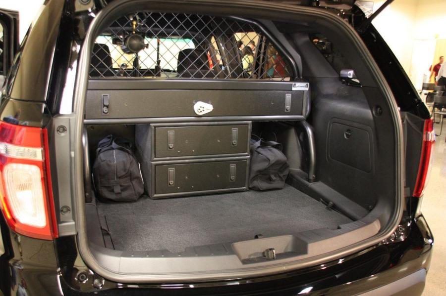  Ford Police Interceptor Utility 2012 года  (фото 17 из 22)